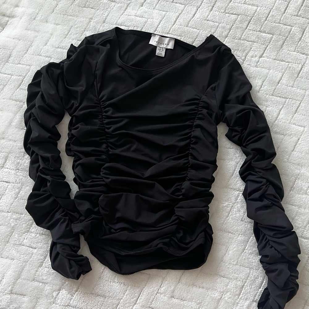 TOPSHOP ruched black top. Size S